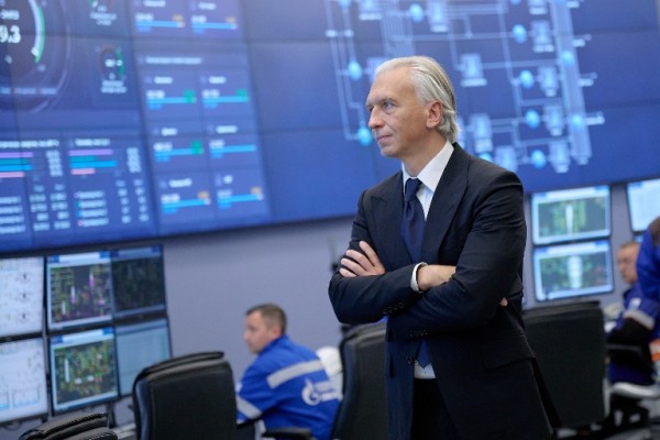 
									На Омском НПЗ запустили современный комплекс первичной переработки нефти   