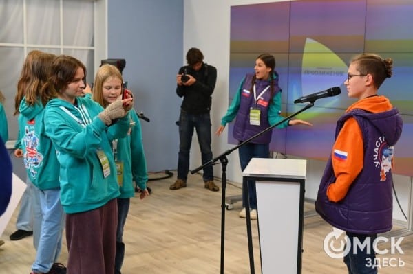 Пассажиры "Поезда Мечты" познакомились с медиасредой в Омске