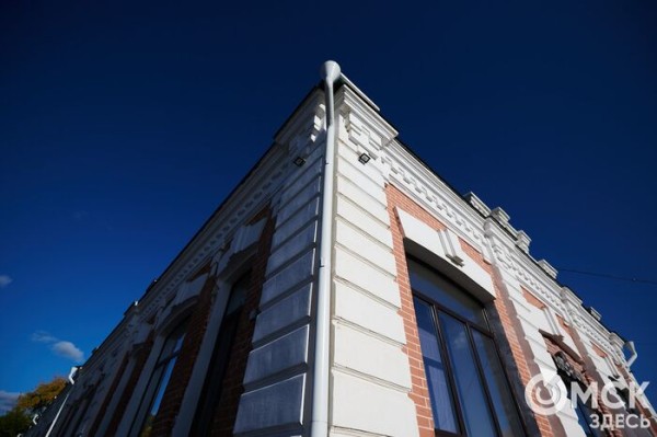 Старинный особняк на Ленина получит зоны защиты от рекламы и застройки  