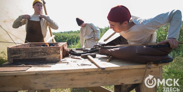 Среди омских школьников ищут юных реконструкторов