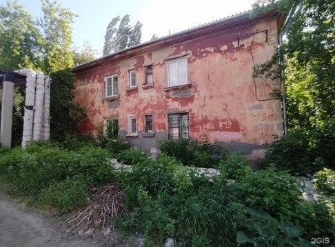 Еще два дома в Омске признаны аварийными
Еще два дома в Омске признаны аварийными