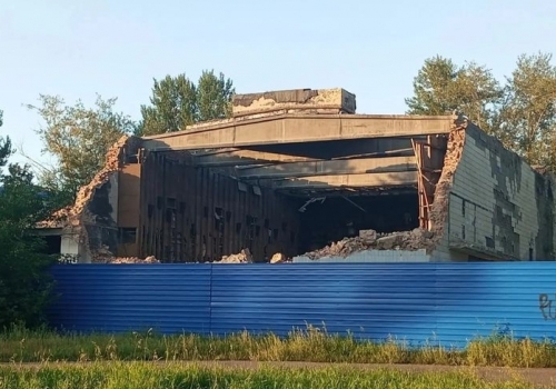 «1-я Пирожковая»: за горизонт уходит лето с морем культуры омичи