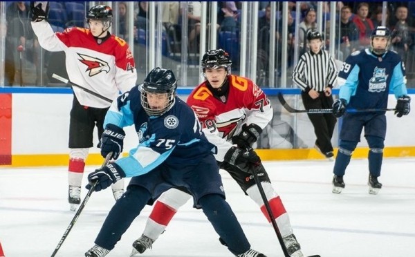 
									«Омские Крылья» и «Омские Ястребы» выиграли предсезонные турниры 