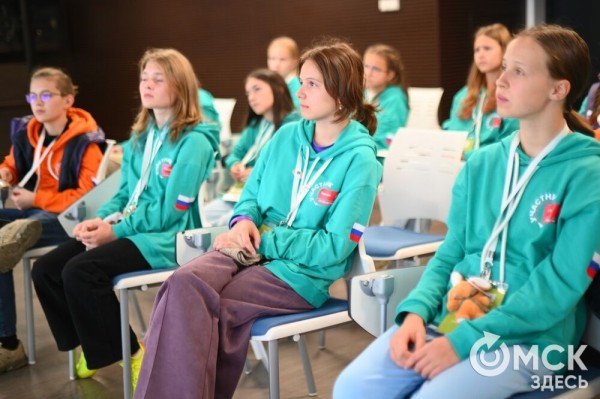 Пассажиры "Поезда Мечты" познакомились с медиасредой в Омске