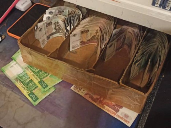 
									Татьяна ЦЕЛЫХ: «Все хорошо одеты, а жаловаться – у нас в крови» 