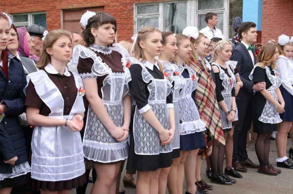 
									«Все платят репетиторам»: как на омских школьниках делают миллионы 