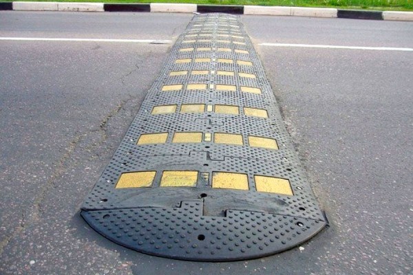 
									В Омске установили 58 «лежачих полицейских» 