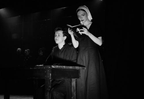 Лев Степаненко: «Иркутск выручает омский ТЮЗ из хронической несостоятельности»