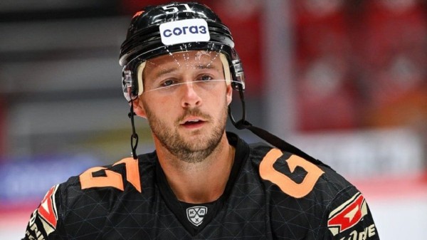 Омский «Авангард» стартовал в новом сезоне КХЛ с победы над «Сибирью»