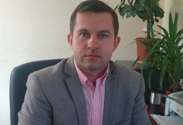 Махиня пока не собирается переманивать кадры из Омска
Махиня пока не собирается переманивать кадры из Омска