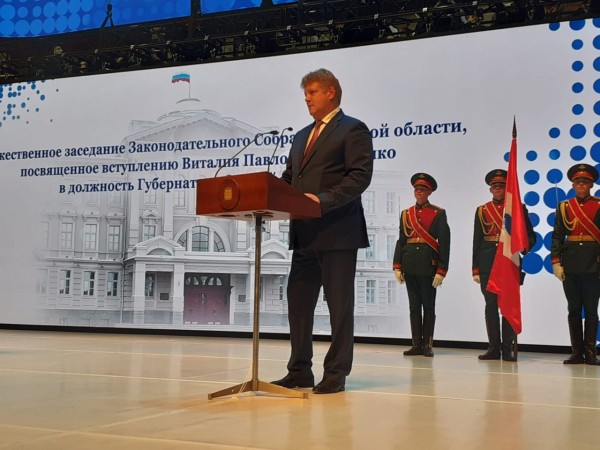 
									Полпред Серышев отметил молодость и красоту омского губернатора 