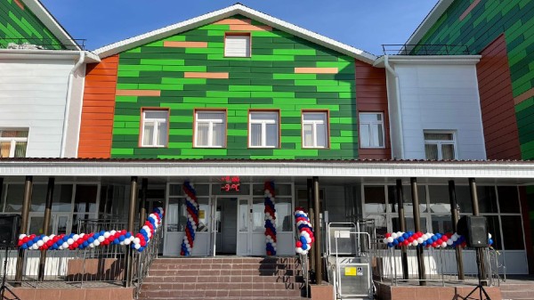 
									В омском садике, построенном 1,5 года назад, протекают потолки 