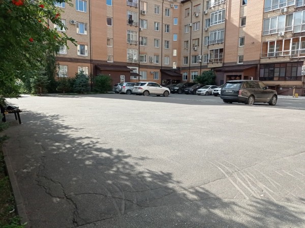 Многие омичи живут в идеальных дворах, но даже не подозревают об этом
Многие омичи живут в идеальных дворах, но даже не подозревают об этом