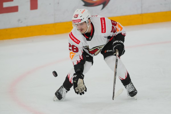 
									«Омские Крылья» проиграли и после смены главного тренера 