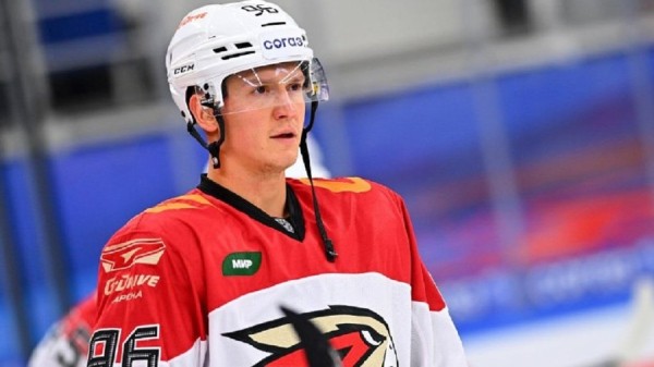 Омский «Авангард» проиграл новичку КХЛ тольяттинской «Ладе»