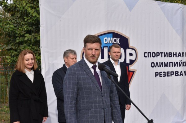 В Омске открылась новая спортивная площадка
В Омске открылась новая спортивная площадка