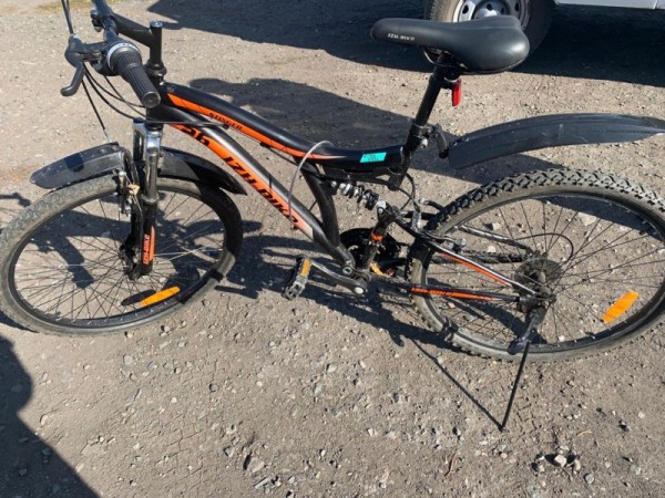 Житель Омской области проникал в подъезды и выносил все, что видел
Житель Омской области проникал в подъезды и выносил все, что видел