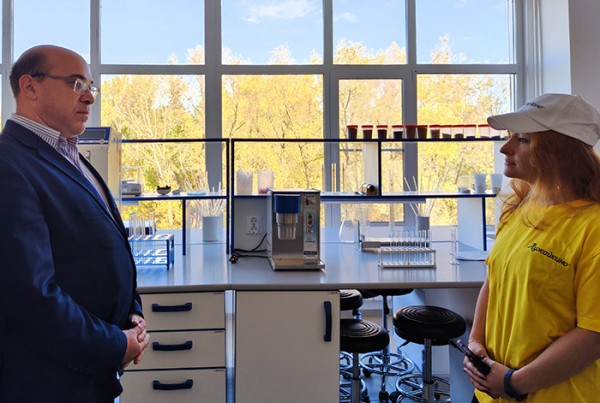 
									Омские производители молока побывали в Омском ГАУ 