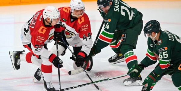 "Авангард" уступил в овертайме "Ак Барсу" "Авангард" уступил в овертайме "Ак Барсу"