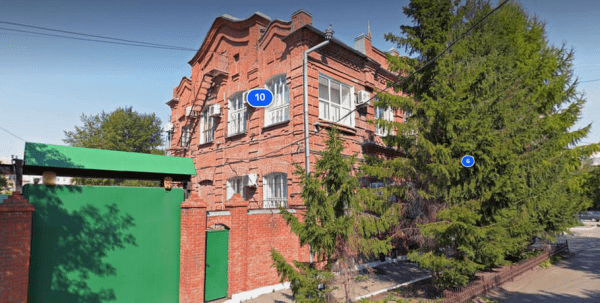 Для дома экс-главы железной дороги установят антиспутниковую защиту Для дома экс-главы железной дороги установят антиспутниковую защиту