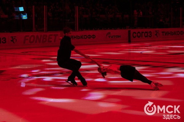 "Квартира всё более уютная": болельщики "Авангарда" поздравляют "G-Drive Арену" с первым днём рождения