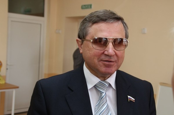 
									Смолин высказался о причинах дефицита учителей в школах 