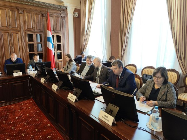 Депутаты предложили изменить систему «Облстройзаказчика»
Депутаты предложили изменить систему «Облстройзаказчика»