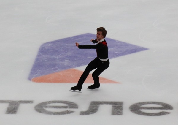 
									«Красная» арена и «короткий» лед: как прошел первый день гран-при в Омске? 