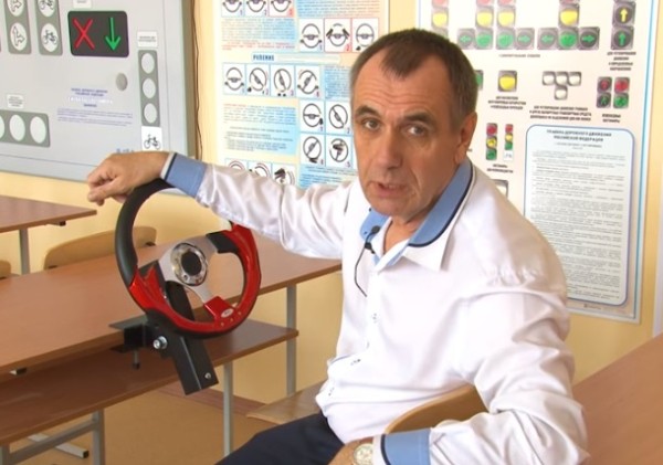 
									Почему в Омске стремительно дорожает бензин? 