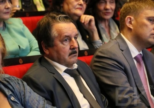 Сын экс-главы облсуда Яркового подал в отставку спустя четыре года после отца