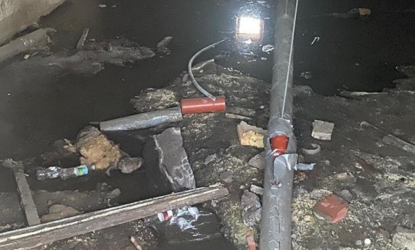 
									В Омской области подвалы многоэтажек топит сточными водами 