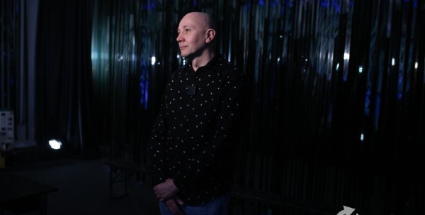 "Неважно, какой театр - традиционный или новаторский. Дрянь есть всюду". Критик Глеб Ситковский о современных постановках