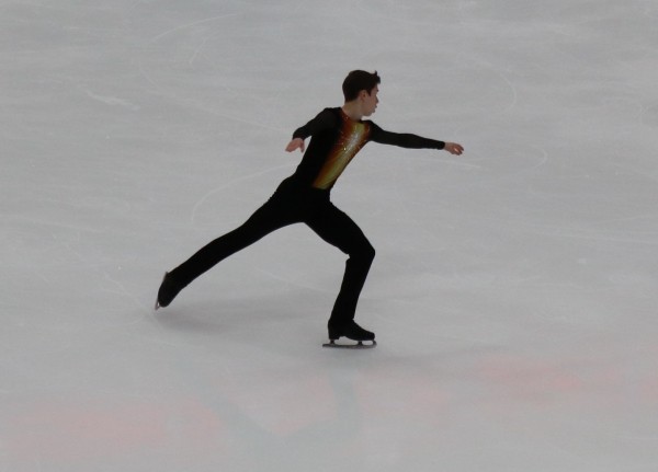 
									«Красная» арена и «короткий» лед: как прошел первый день гран-при в Омске? 