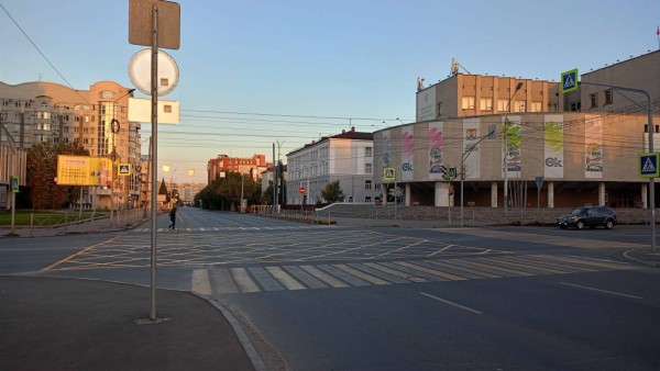 
									«Вафельную» разметку нанесли еще на 5 перекрестках Омска  