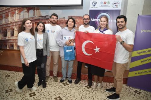 В Омске завершилась работа Международного молодежного форума межнационального согласия