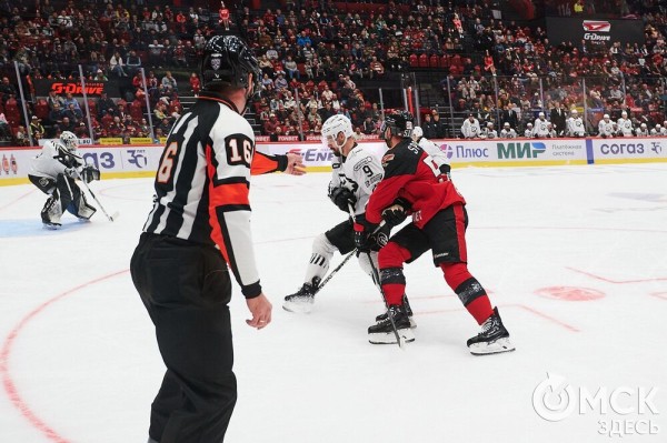 Разгром на глазах болельщиков: "Трактор" с новым тренером "переехал" усталых "ястребов"