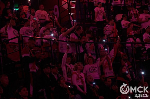 Разгром на глазах болельщиков: "Трактор" с новым тренером "переехал" усталых "ястребов"