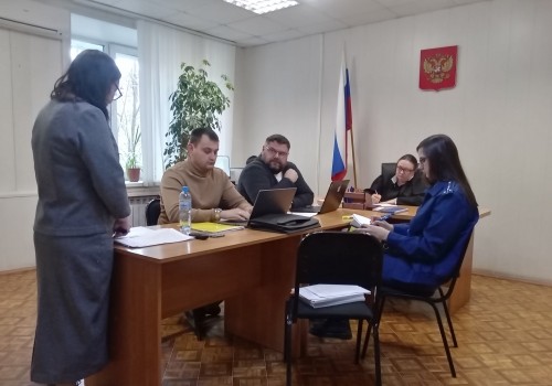 «Крыть» оказалось нечем: экс-замминистра энергетики и ЖКХ Степанова отказалась отвечать на вопросы судьи и прокурора