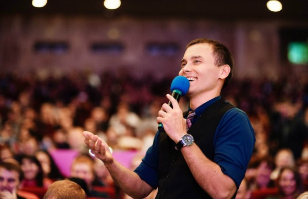 
									В Омске состоится фестиваль студенческих команд КВН 