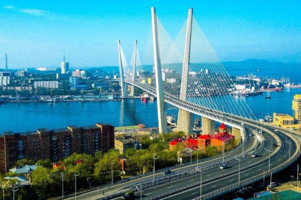 
									Поездом, автобусом, самолетом: куда поехать из Омска этой осенью 