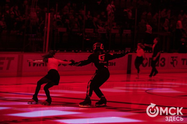 "Квартира всё более уютная": болельщики "Авангарда" поздравляют "G-Drive Арену" с первым днём рождения