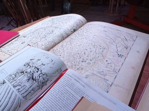 
									Омскую школу обеспечили учебниками и лыжами только после суда 