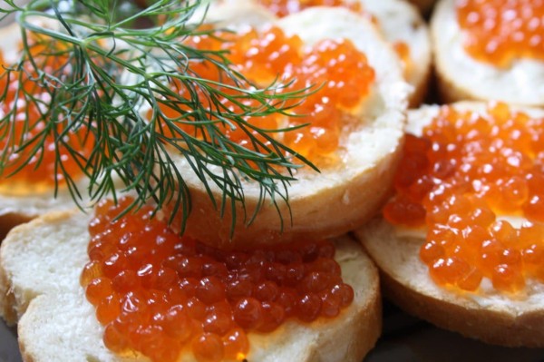 
									В российских магазинах нашли 200 тонн опасной икры 