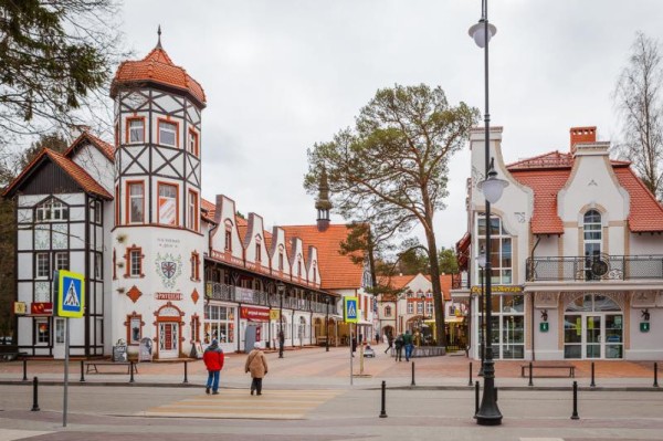 
									Поездом, автобусом, самолетом: куда поехать из Омска этой осенью 