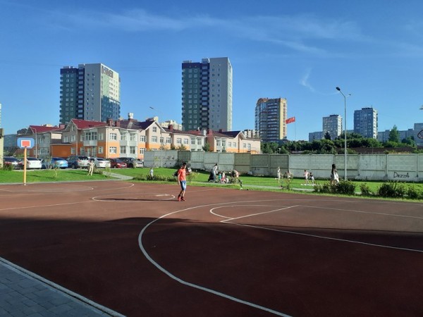 Многие омичи живут в идеальных дворах, но даже не подозревают об этом
Многие омичи живут в идеальных дворах, но даже не подозревают об этом