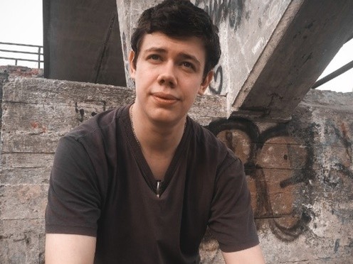 
									Омичи массово пересаживаются на электрокары, но стоит ли оно того?  