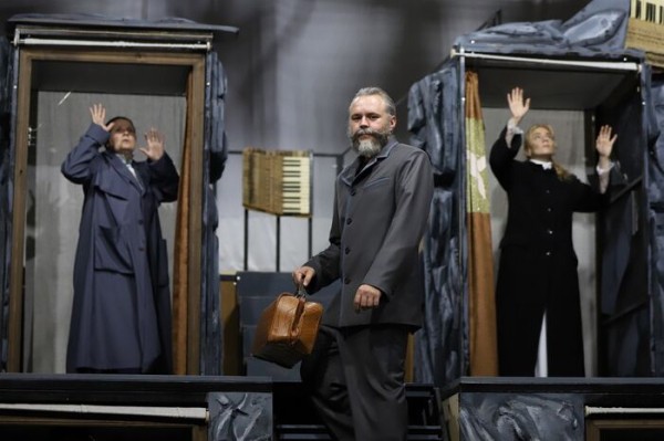 "Искать новое в музыке, чтобы открыть новое в себе". Интервью с театральным звукорежиссёром