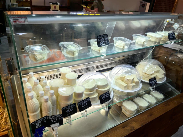 Рикотта, буррата и халлуми: кто делает крафтовые сыры в Омске?
Рикотта, буррата и халлуми: кто делает крафтовые сыры в Омске?