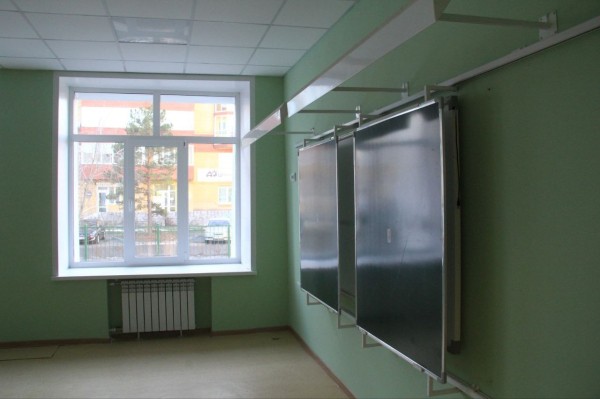 Шелест проверил, как проводится капитальный ремонт в школе и гимназии
Шелест проверил, как проводится капитальный ремонт в школе и гимназии