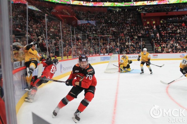 Шайба Райана Спунера принесла "Авангарду" седьмую победу подряд